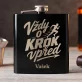 Placatka S Gravírováním Pro Běžce Dárek Pro Muže: Vždy O Krok Vpřed Placatka S Gravírováním Pro Běžce Dárek Pro Muže: Vždy O Krok Vpřed