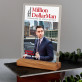 Million dollar man - Tisk na akrylovém skle se stojanem