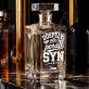 Karafa Na Vodku S Gravírováním Pro Dospělého Syna Dárek Pro Muže: Dospělý, Ale Pořád Syn