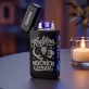Personalizovaný Plazmový Zapalovač Pro Mladou Maminku Dárek Ke Dni Matek Pro Ženu: Královna Nočních Směn Personalizovaný Plazmový Zapalovač Pro Mladou Maminku Dárek Ke Dni Matek Pro Ženu: Královna Nočních Směn