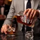 Personalizovaná Karafa Na Whisky K 50 Výročí Svatby Dárek Pro Ženu: Královna Trpělivosti A