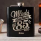 Placatka S Gravírováním Pro 85Letou Ženu Dárek K 85 Narozeninám Pro Ženu: Mladá Duchem Už 85 Let