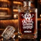 Personalizovaná Karafa Na Whisky Pro Stomatologa Dárek Pro Muže: Král Vrtáčků A Úsměvů Personalizovaná Karafa Na Whisky Pro Stomatologa Dárek Pro Muže: Král Vrtáčků A Úsměvů