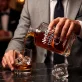 Personalizovaná Karafa Na Whisky Pro Budoucí Nevěstu Dárek Ke Svatbě Pro Ženu: Nevěsta Ve Tréninku