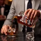 Personalizovaná Karafa Na Whisky Ženě K 40 Narozeninám Dárek K 40 Narozeninám Pro Ženu: Život Začíná V Čtyřiceti Personalizovaná Karafa Na Whisky Ženě K 40 Narozeninám Dárek K 40 Narozeninám Pro Ženu: Život Začíná V Čtyřiceti