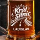 Půllitr Na Pivo Pro Profesionálního Řidiče Dárek Pro Muže: Emblém Řidičské Hrdosti Půllitr Na Pivo Pro Profesionálního Řidiče Dárek Pro Muže: Emblém Řidičské Hrdosti