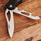 Specialista na opravy - Multitool do auta