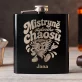 Placatka S Gravírováním Pro Ženu Dárek Pro Ženu: Mistryně Stylového Chaosu Placatka S Gravírováním Pro Ženu Dárek Pro Ženu: Mistryně Stylového Chaosu