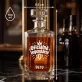 Personalizovaná Karafa Na Whisky Pro Muže Ve 50 Letech Dárek K 50 Narozeninám Pro Muže: Oficiálně Legendární Personalizovaná Karafa Na Whisky Pro Muže Ve 50 Letech Dárek K 50 Narozeninám Pro Muže: Oficiálně Legendární