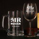 Dárková sada pro novomanžele na svatbu se sklenicí na víno a krýgl na pivo Dárková sada pro novomanžele na svatbu se sklenicí na víno a krýgl na pivo