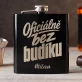 Placatka S Gravírováním Při Odchodu Z Práce Dárek Pro Muže: Oficiálně Bez Budíku Placatka S Gravírováním Při Odchodu Z Práce Dárek Pro Muže: Oficiálně Bez Budíku